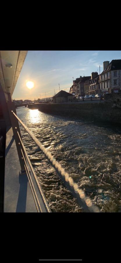 Apartmán Nuit Sur Le Pont 3 Landerneau Exteriér fotografie